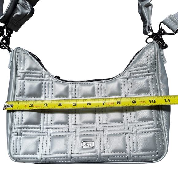 Lug Groove Silver Lux shine metallic crossbody bag vegan leather quilted puffy - Picture 4 of 8